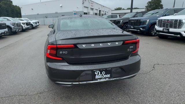 2025 Volvo S90 B6 AWD Plus