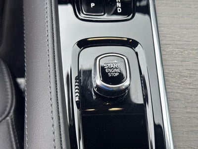2025 Volvo S90 B6 AWD Plus