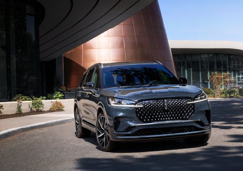 A 2026 Lincoln Black Label™ Aviator® SUV is shown with the available Special Edition Package. | Dave Sinclair Lincoln in Ballwin MO