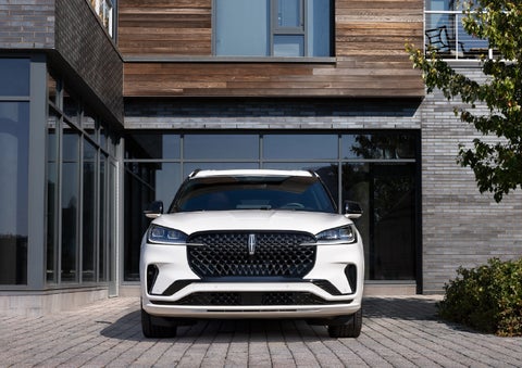 The front of a 2026 Lincoln Aviator® SUV is shown. | Dave Sinclair Lincoln in Ballwin MO