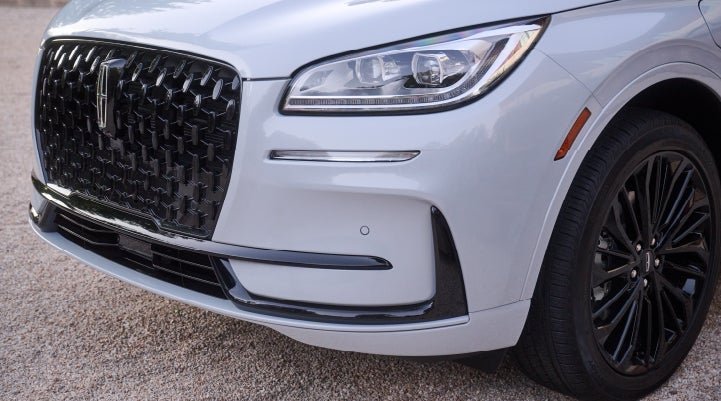 The all-black grille of the available Jet Appearance Package on a 2026 Lincoln Corsair® SUV is shown. | Dave Sinclair Lincoln in Ballwin MO
